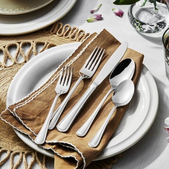 Henckels Alcea 18/10 Stainless Steel Forged 20-PC Service Of 4 Flatware Set - Picture 3 of 6